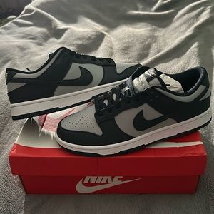 Georgetown dunk lows